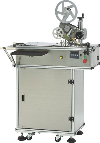 High Accuracy SD Card Top Labeler